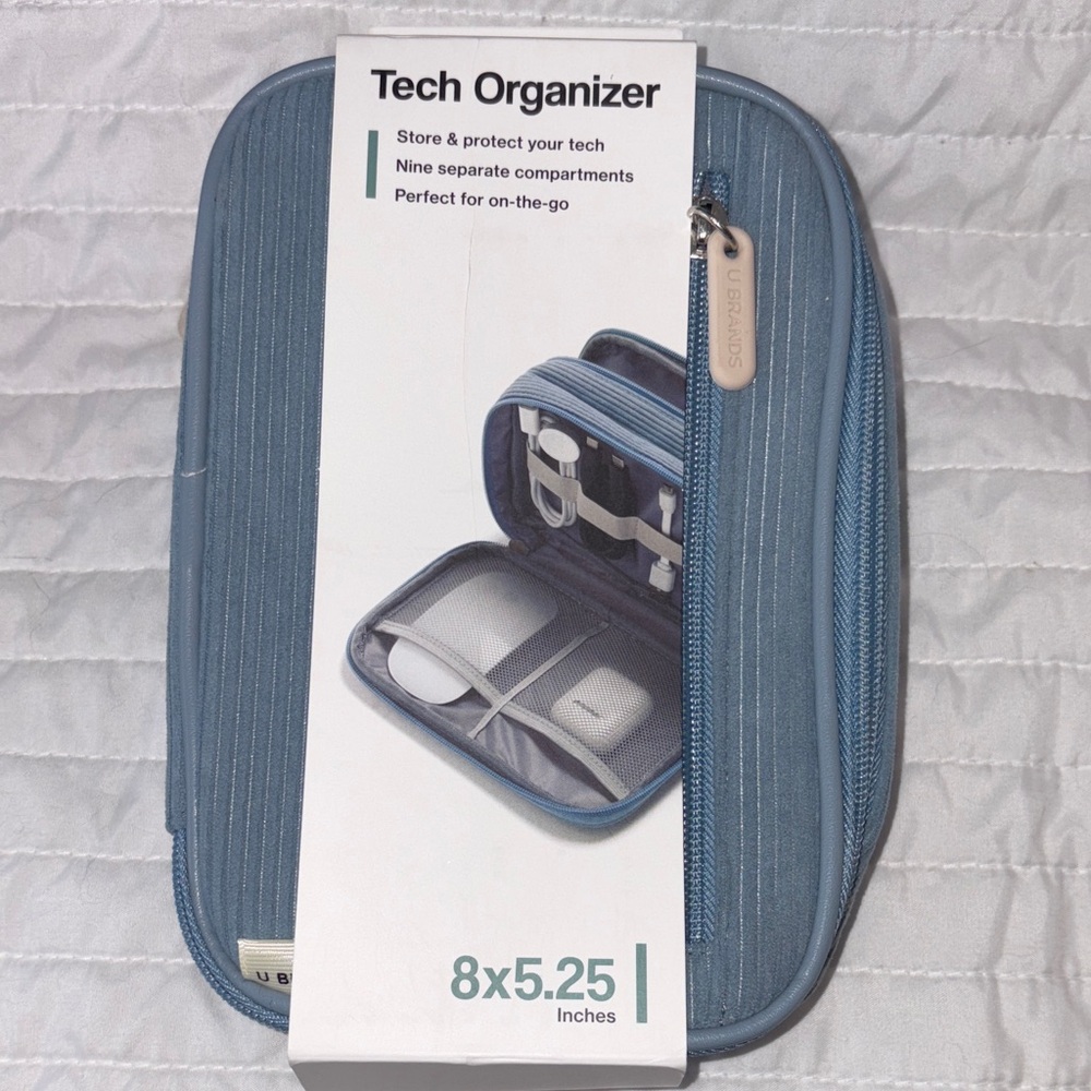 UBAYMAX Blue Tech Organizer